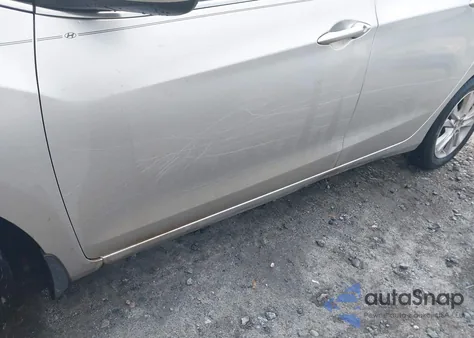 2013 Hyundai Elantra Gt из США, поврежденный, VIN KMHD35LE2DU133396